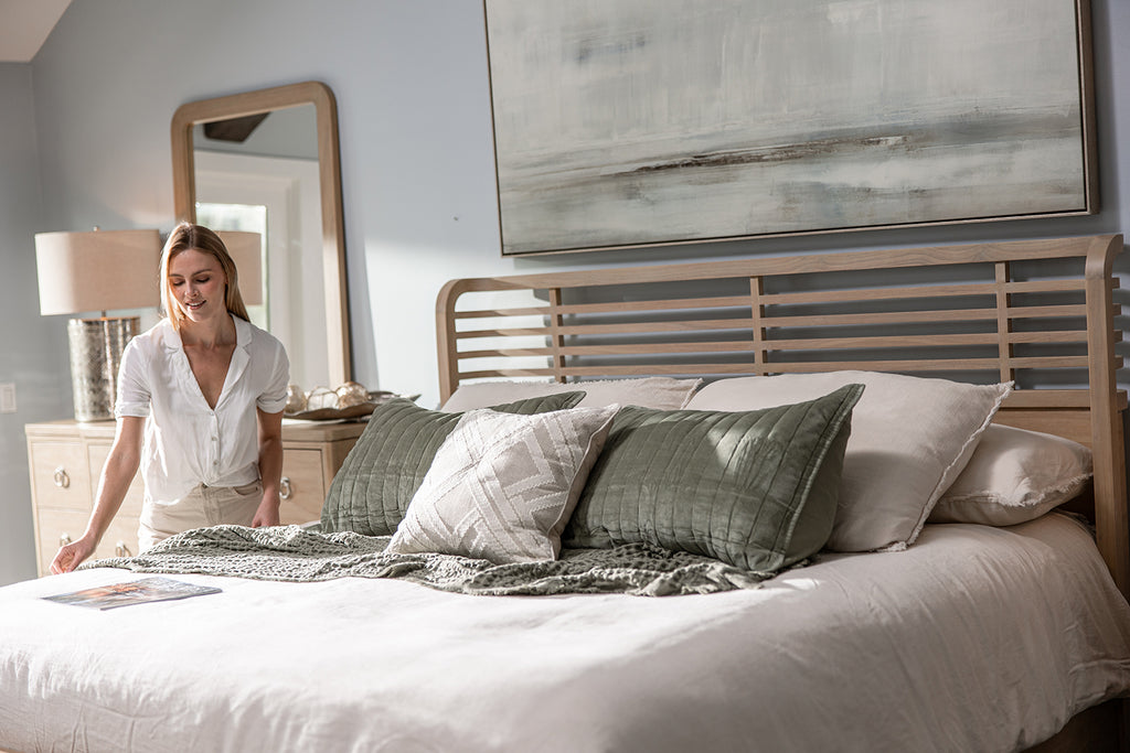 Monterey Bed