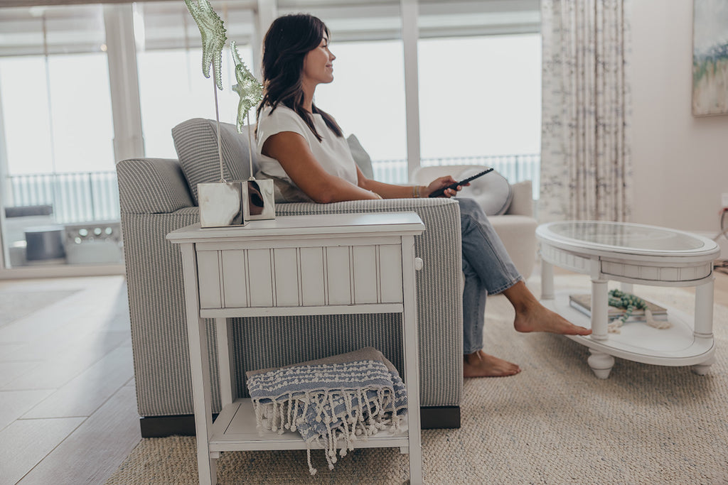 Monaco Chairside Table