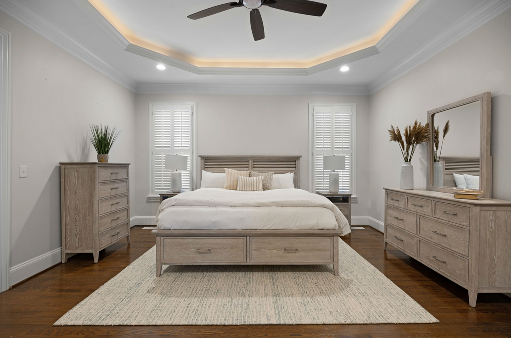 Cape May Storage Bed