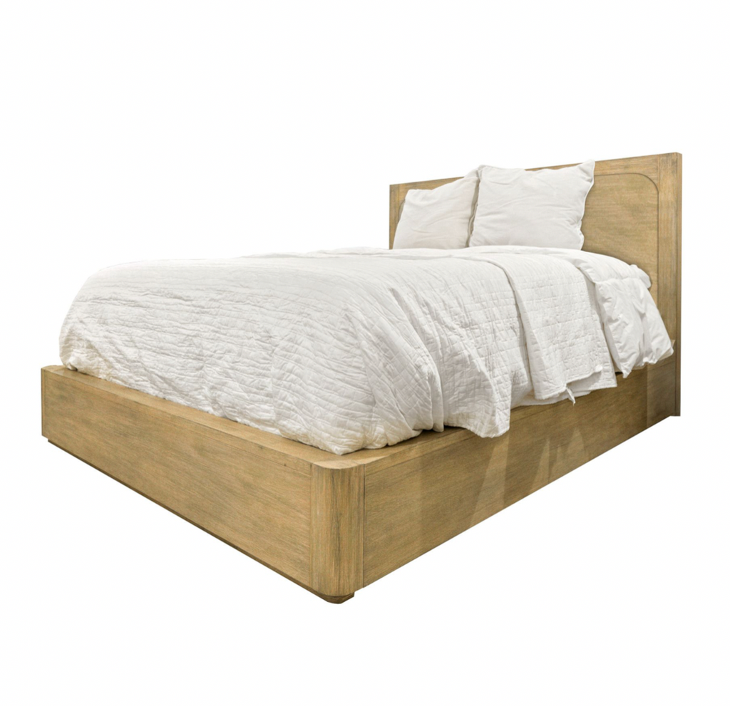 Hyde Park Platform Bed (Wood). Weathered Natural Finish