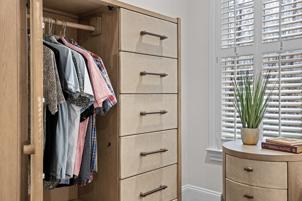 Rio Vista Woven Mirrored Door Chest