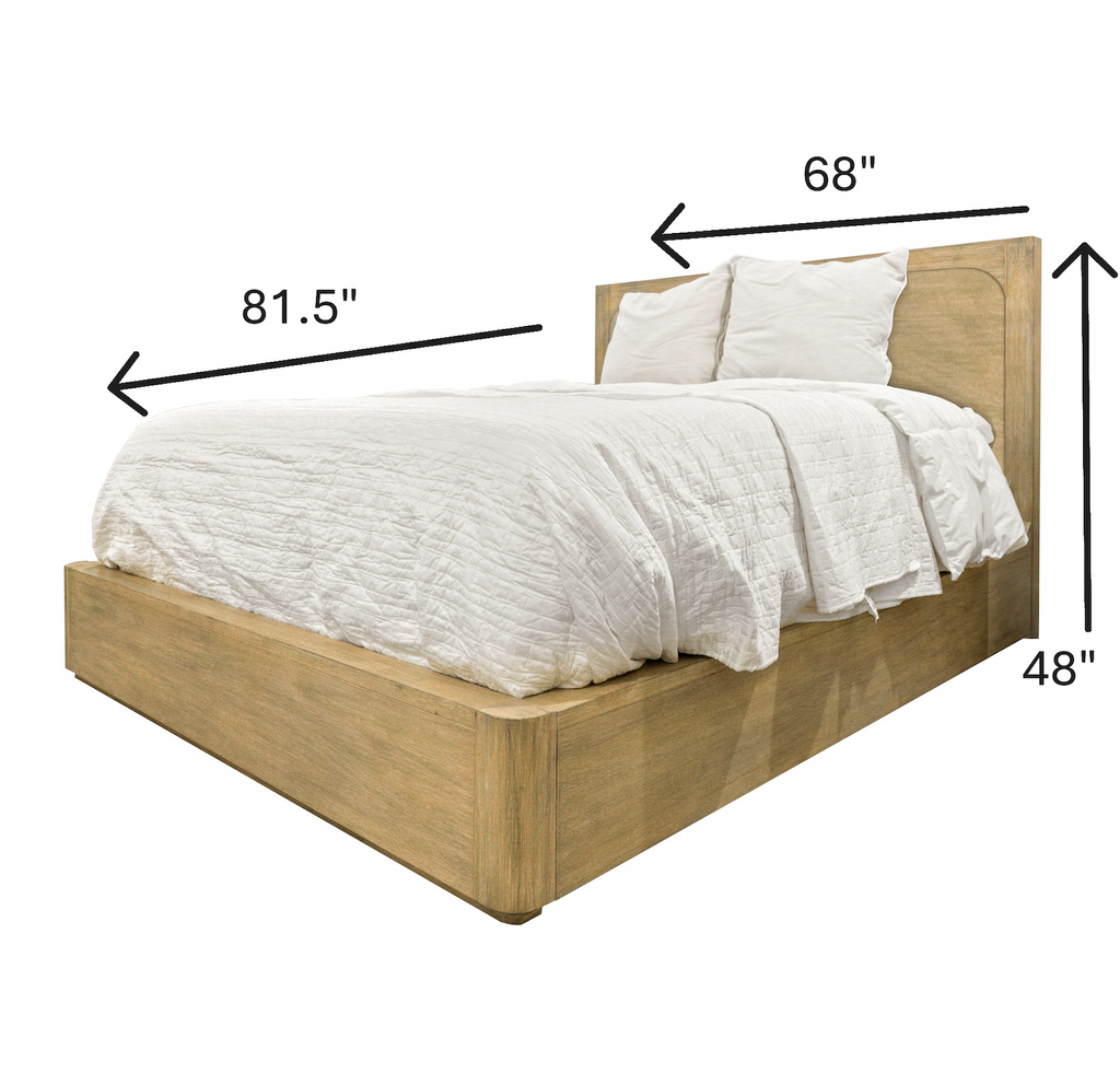 Hyde Park Platform Bed (Wood). Weathered Natural Finish