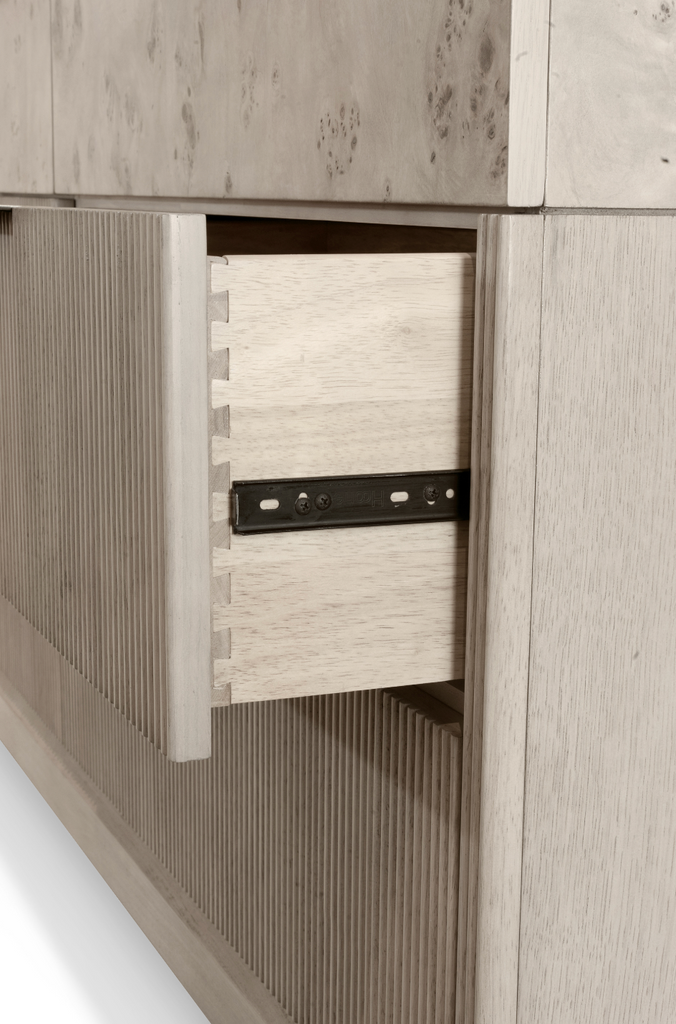 Manhattan Valley 6 Drawer Dresser