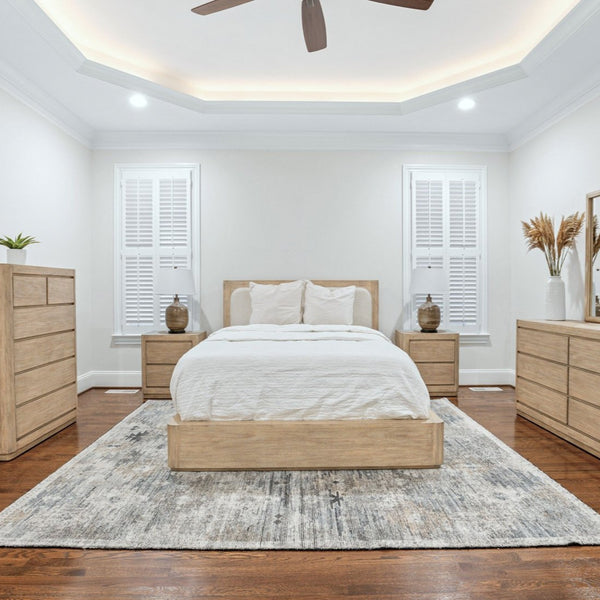 Hyde Park front view