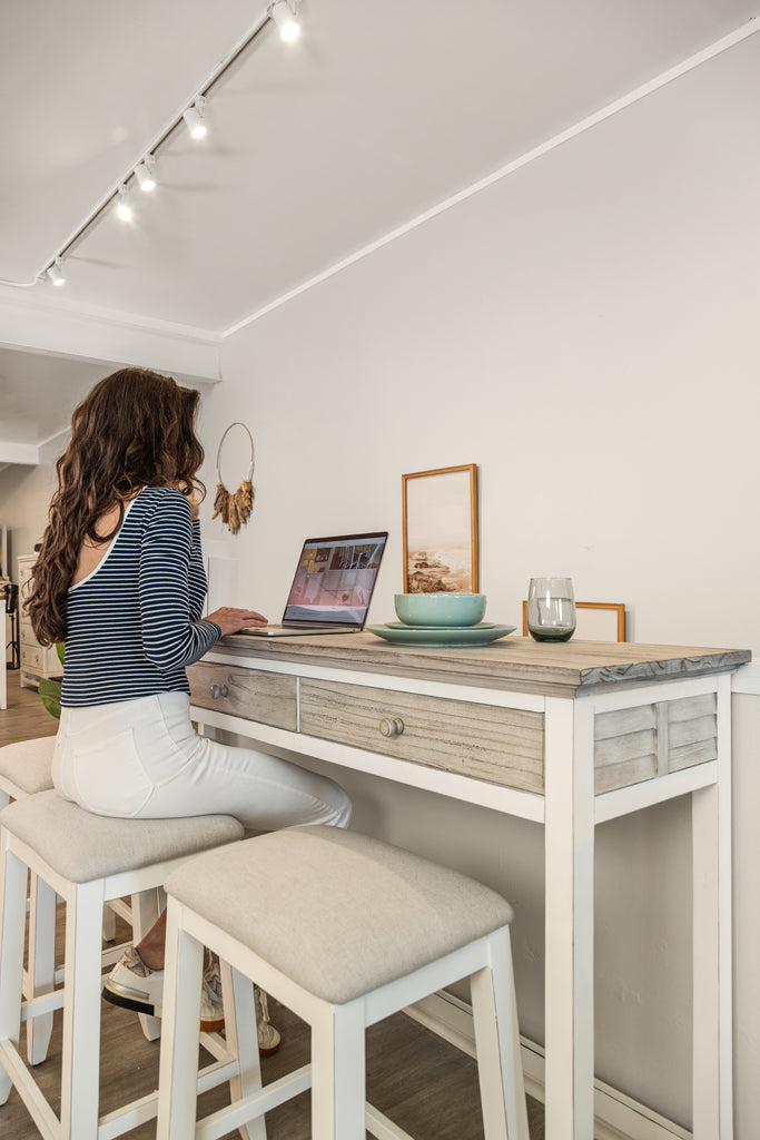 Islamorada 3-Drawer Console w/ Power and 3 Stools- Complete Set