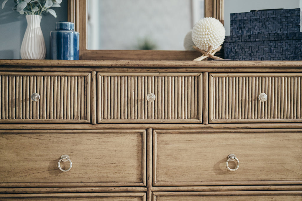 Malibu 7-Drawer Dresser