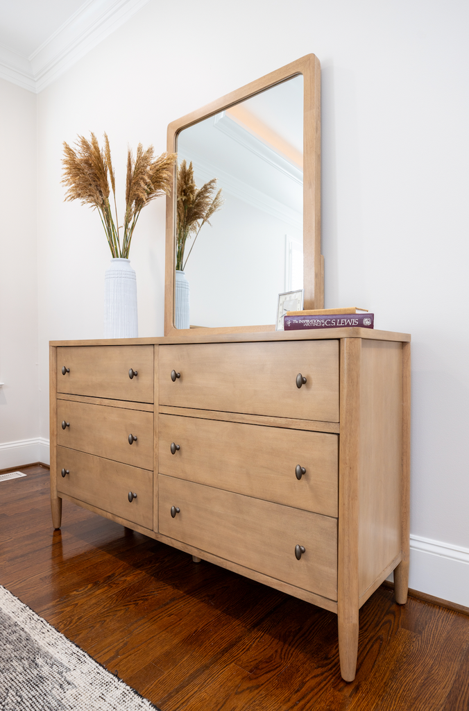 Chatham 6 Drawer Dresser. Warm Maple Finish Chatham 6 Drawer Dresser. Warm Maple Finish