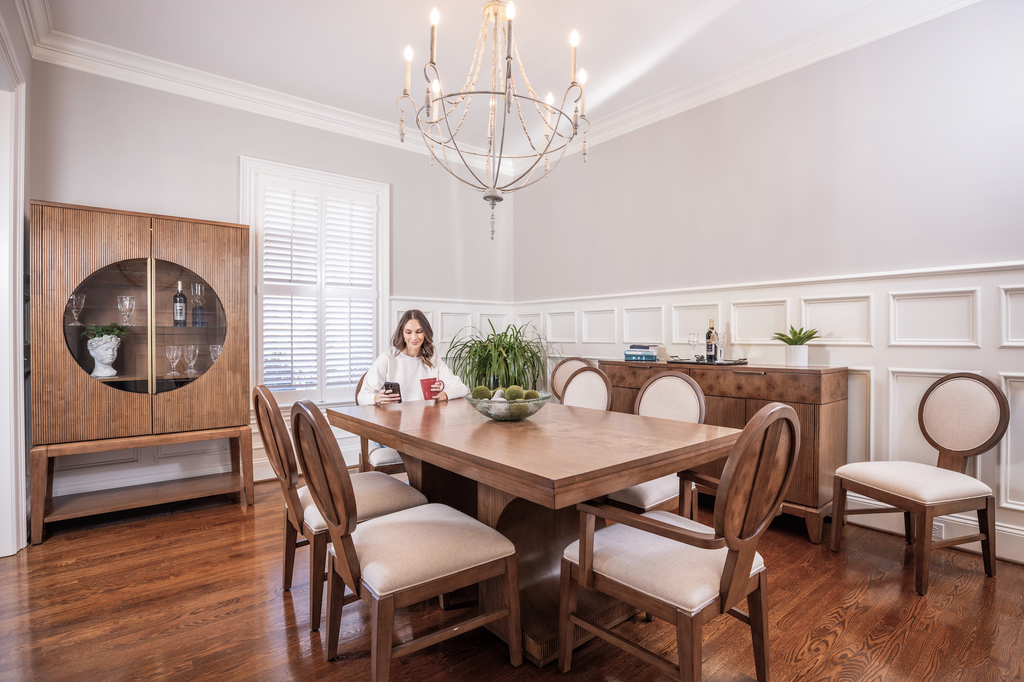 Manhattan Valley Double Pedastal Dining Table