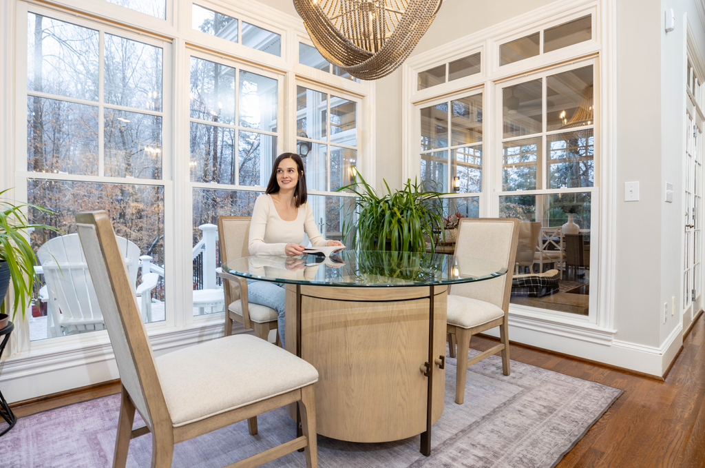 Rio Vista 54" Round Dining Table w/ Storage